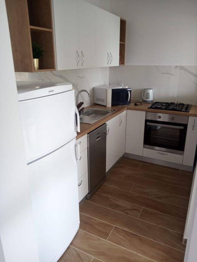 Apartmani Sol Vlasici Đảo Pag Ngoại thất bức ảnh